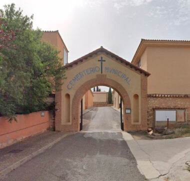 Puerta del Cementerio Municipal de Teruel